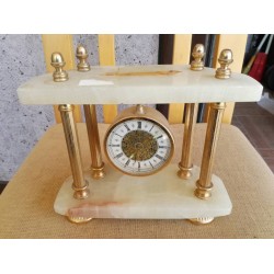 Стар часовник от месинг и оникс - 2239