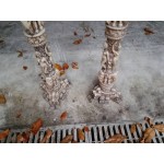 Двойка индийски колони от алабастър и рисувани шапки - 4223