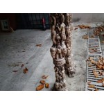 Двойка индийски колони от алабастър и рисувани шапки - 4223