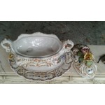 Огромен порцеланов супник от Испания с капак и поднос - 4332