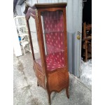 Букова витрина Франция с масивни месингови орнаменти - 5330