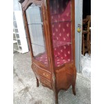 Букова витрина Франция с масивни месингови орнаменти - 5330