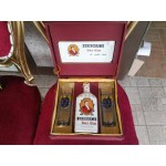 Кутия с най-скъпия испански джин в света, с две чаши и пепелник за пури - 1821 година - 2758
