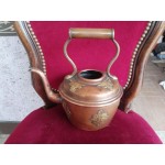 Среден френски стар чайник с месингова декорация - 2728