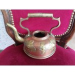 Малък френски чайник от мед с месингова декорация - 2729